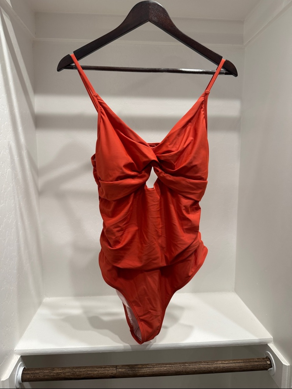 Cupshe NWT Orange/Rust Twist-Front One-Piece Swimsuit